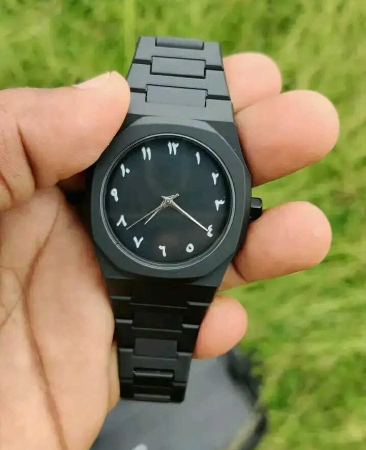 Arabic Aura Watch