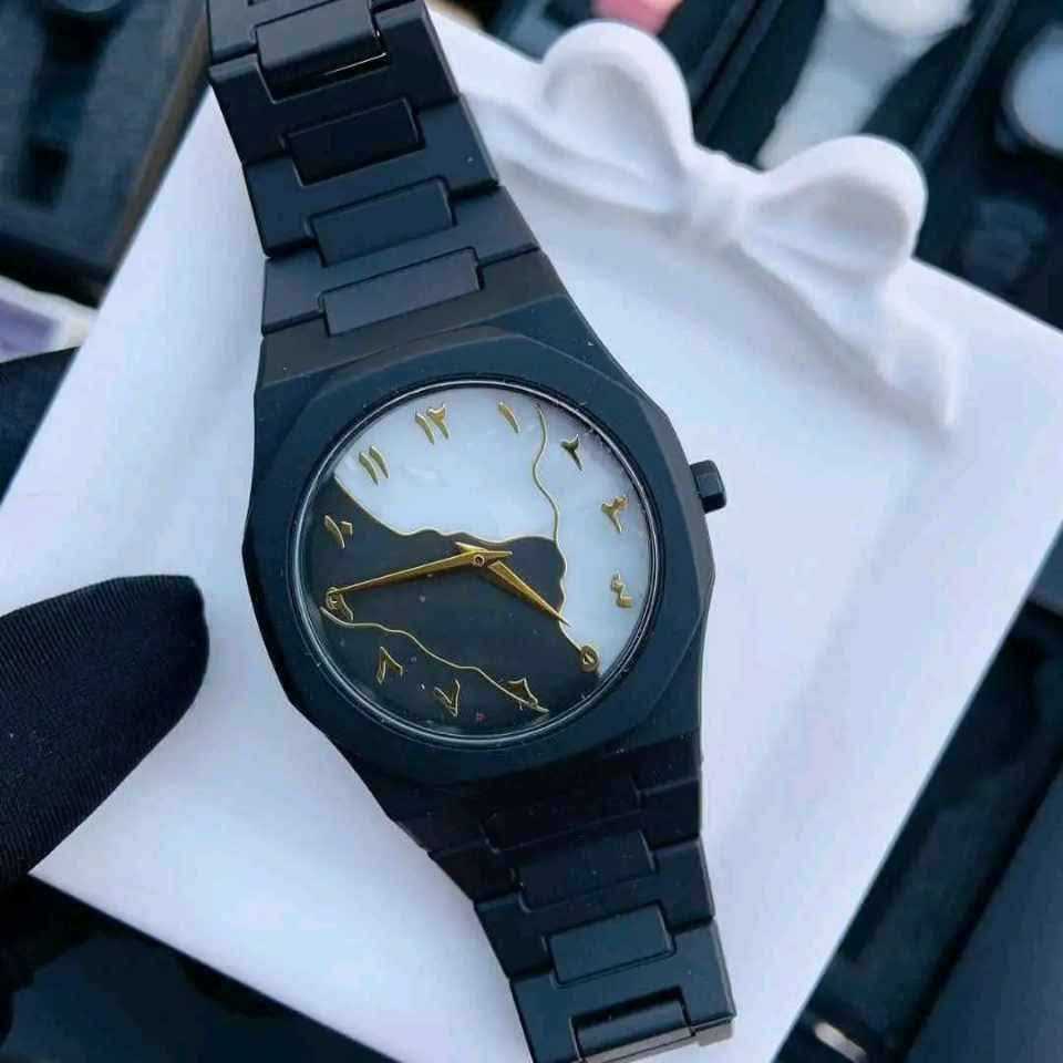Arabic Aura Watch